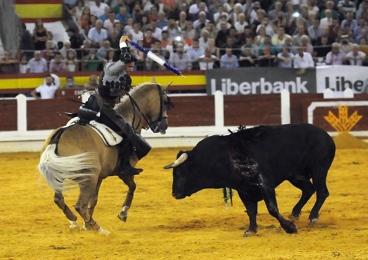 Festival de orejas  a media luz en Mérida