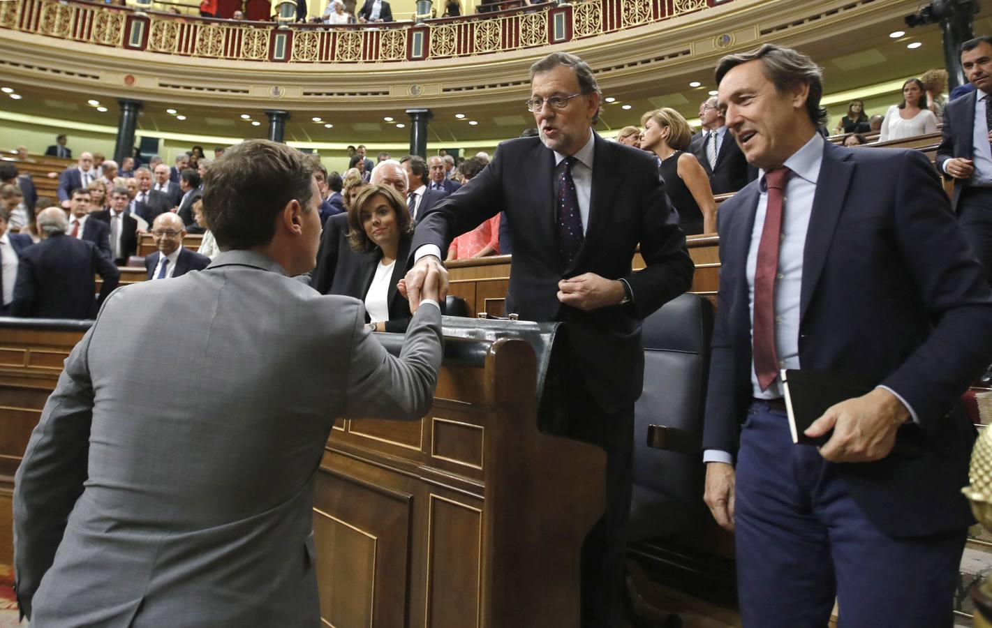 Viernes, 2 de septiembre: Rajoy sale derrotado de la investidura y Sánchez se ofrece a buscar una alternativa para evitar unas terceras elecciones. Fotografía : Agencias