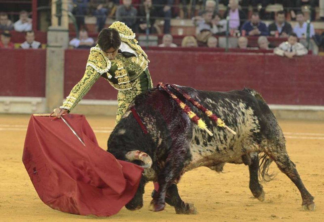 Perera corta una oreja en Zaragoza