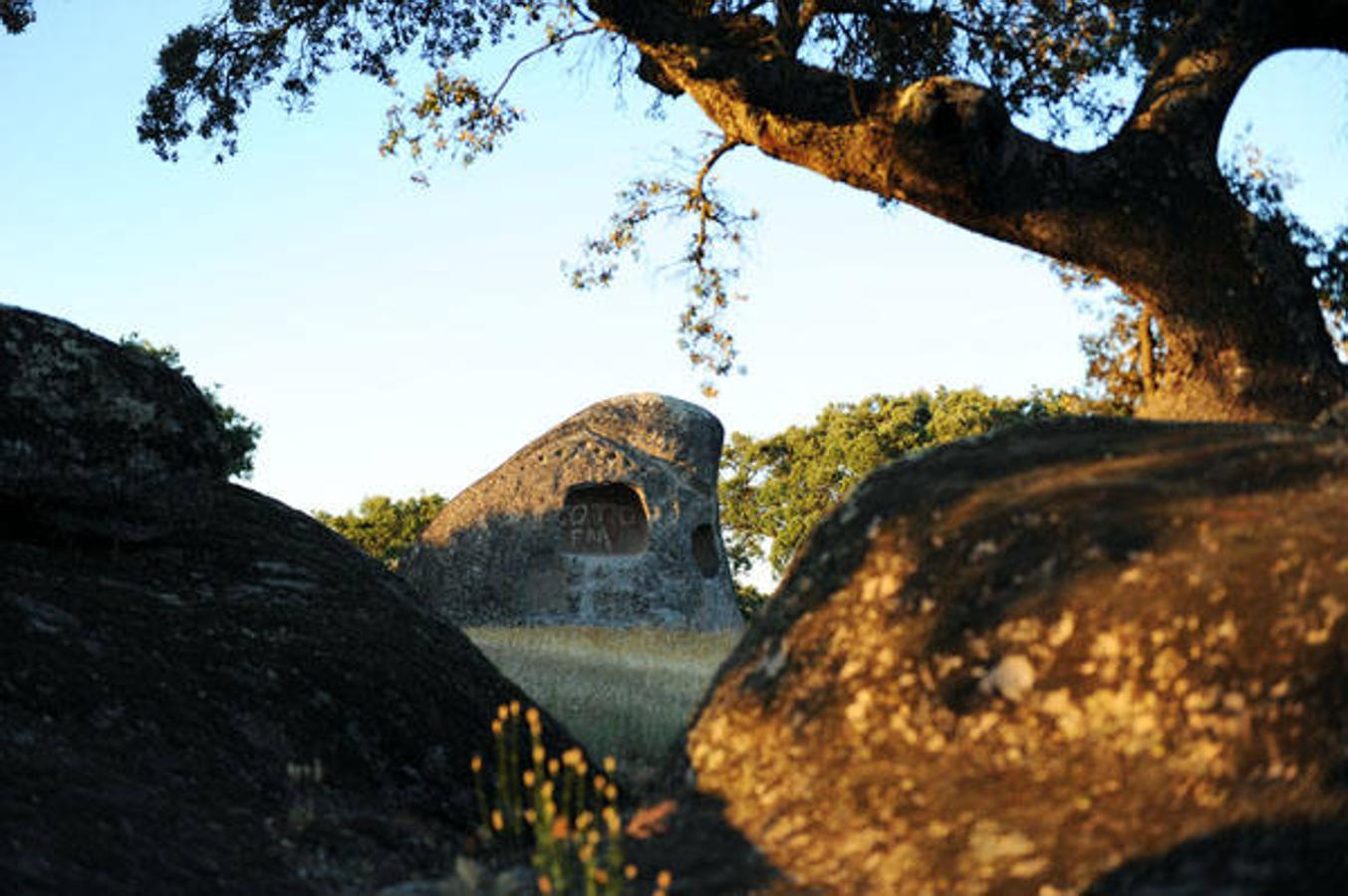 El Canchal de los Ojos de Piedras Albas