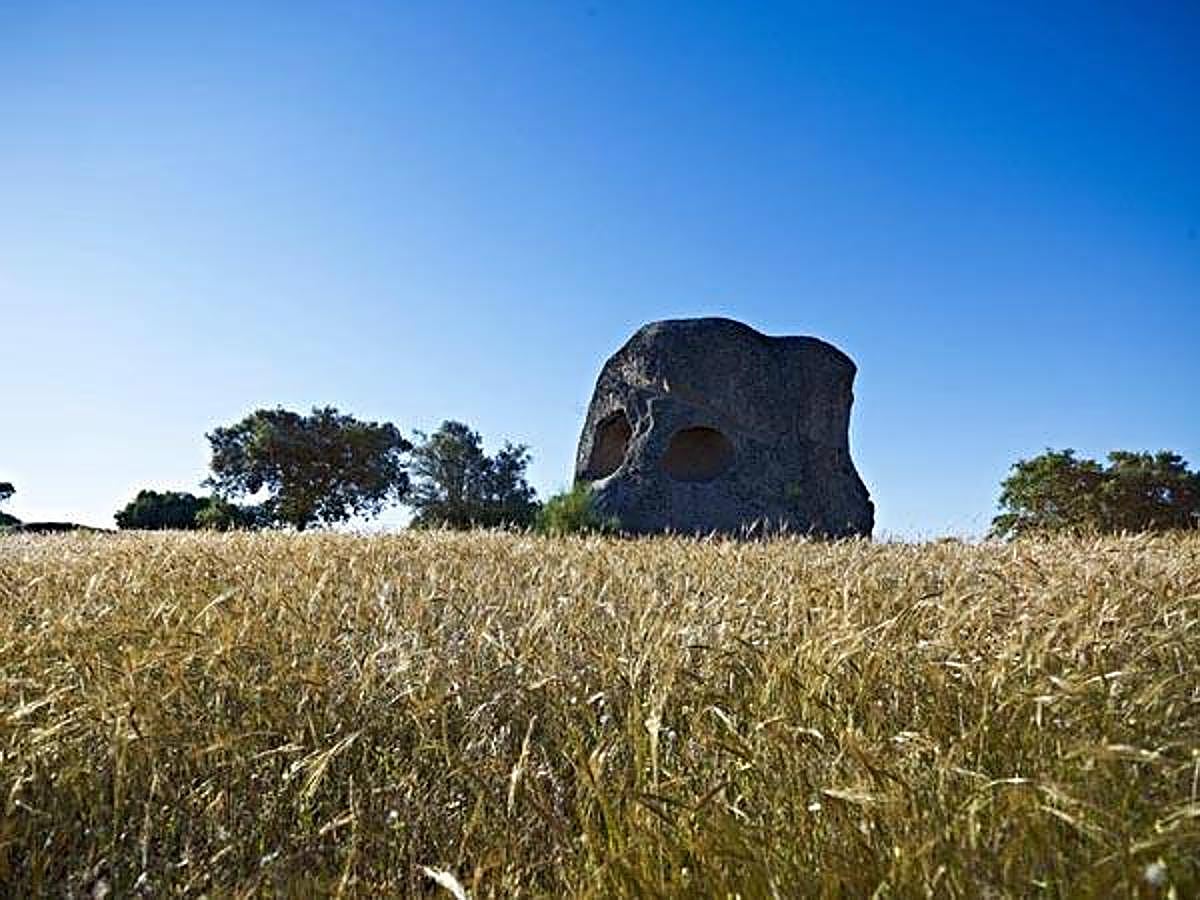 El Canchal de los Ojos de Piedras Albas