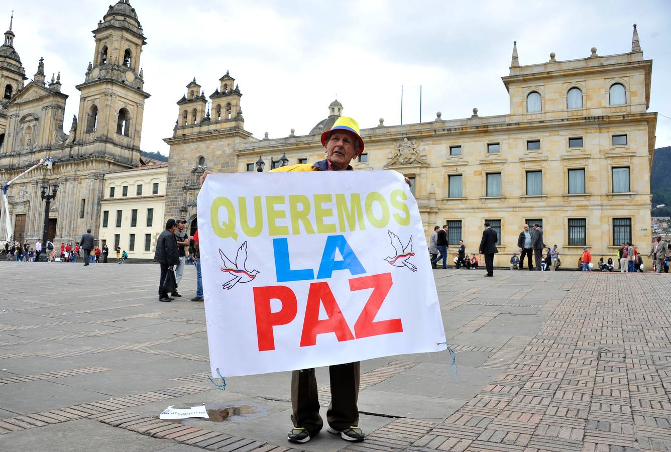 Jueves, 1 de diciembre. El Congreso de Colombia refrenda el acuerdo de Paz con las FARC. Fotografías: Guillermo Legaria