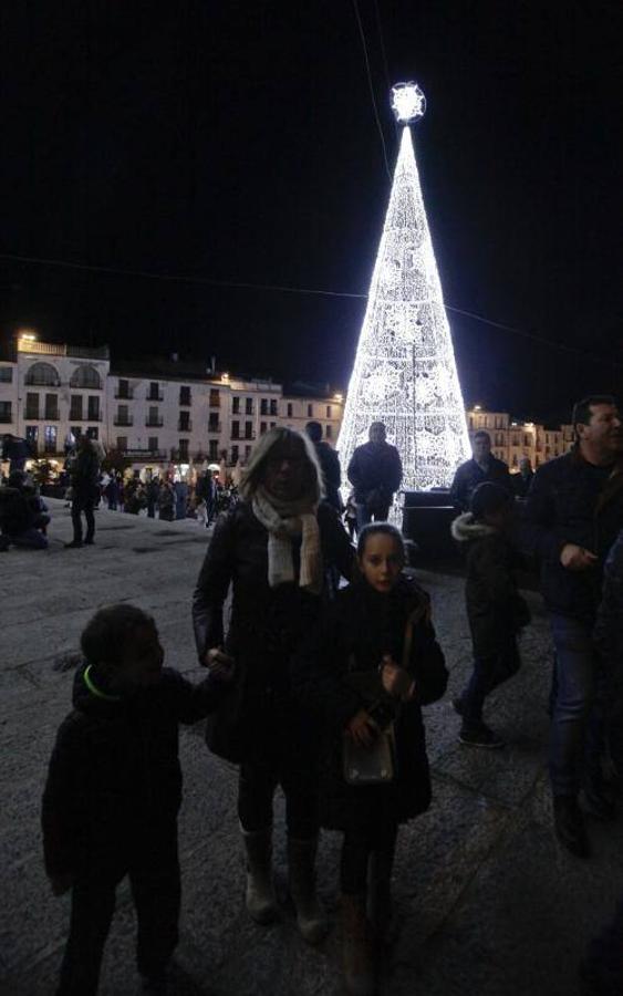 Encendido de las luces de Navidad en Cáceres