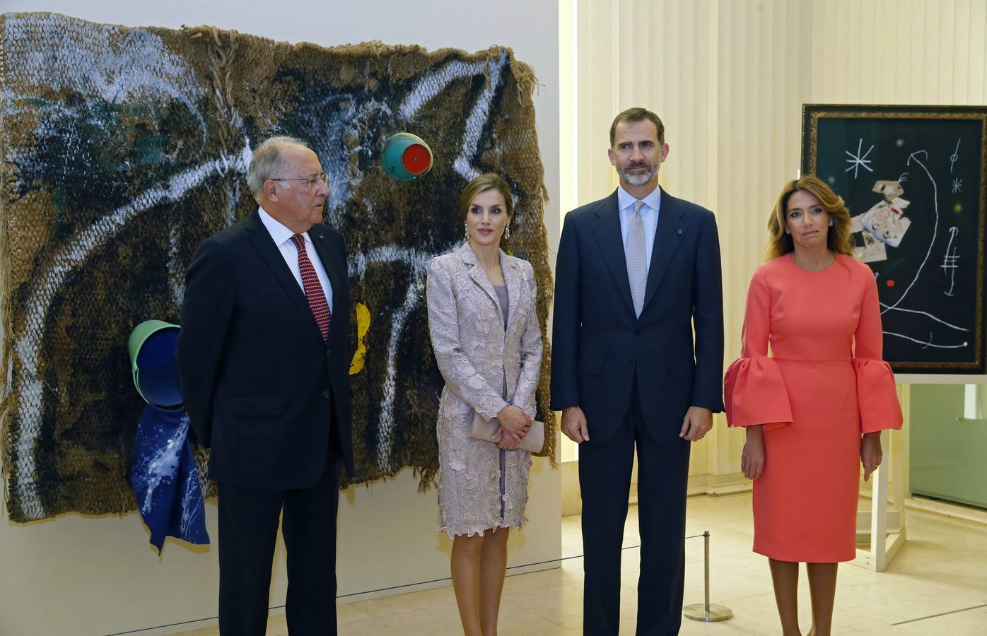 Lunes, 28 de noviembre: Los reyes de España Felipe VI y Letizia comenzaron la visita de Estado a Portugal que les llevó a las históricas ciudades de Oporto, Guimaraes y Lisboa. Fotografías: Otavio Passos