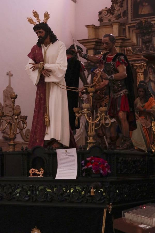 Iglesia de San Agustín- Paso del Santísimo Cristo de la Caridad en su Sentencia