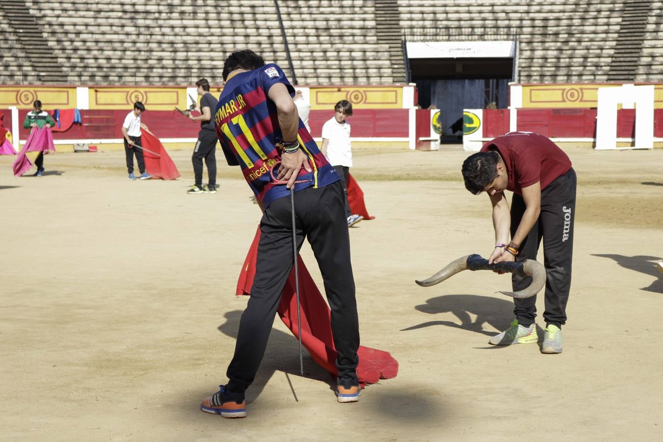 Tras casi 20 años de historia, la escuela sigue formando a jóvenes que sueñan con alcanzar el éxito de antiguos alumnos como Talavante o Ginés Marín