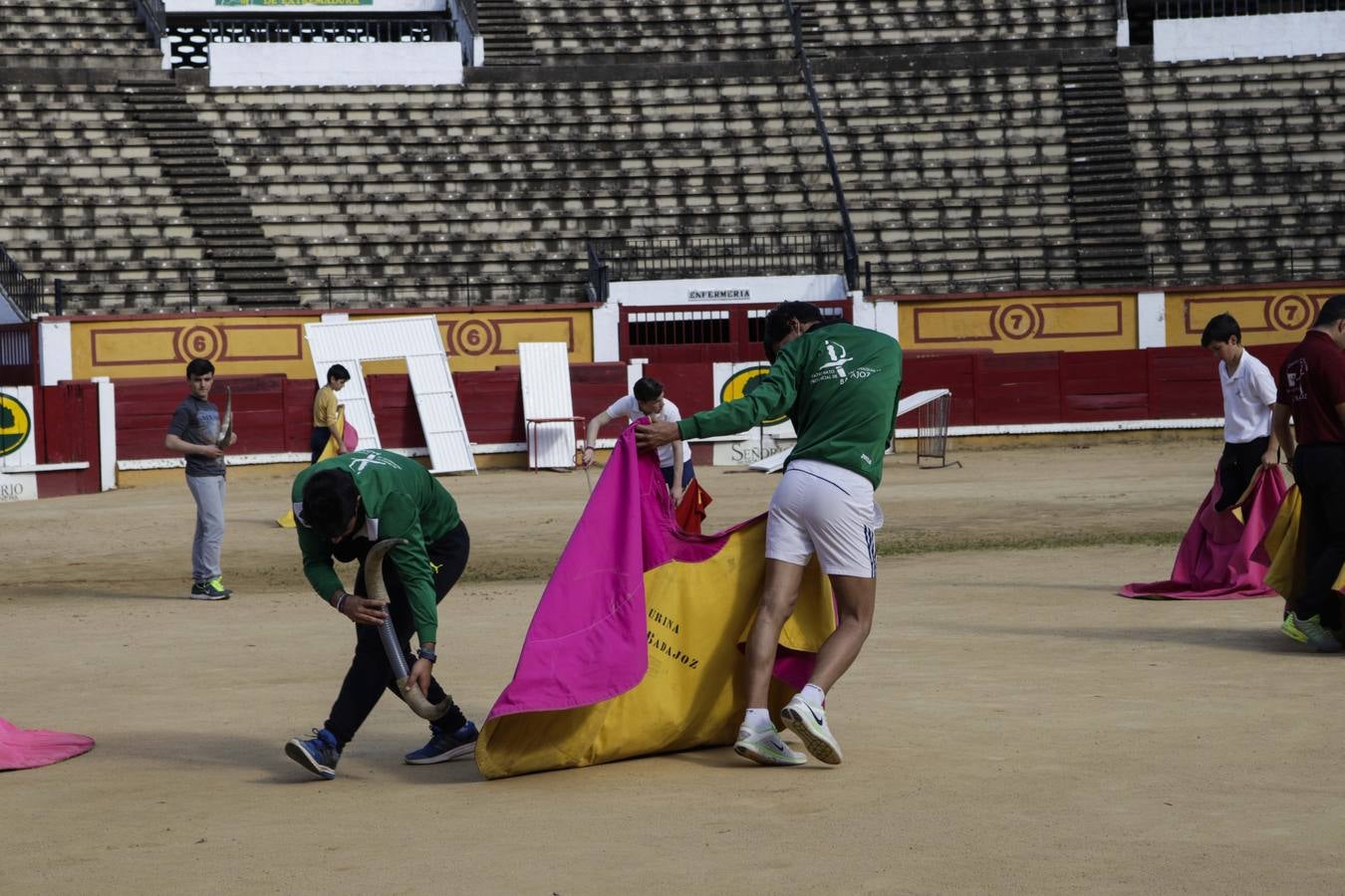 Tras casi 20 años de historia, la escuela sigue formando a jóvenes que sueñan con alcanzar el éxito de antiguos alumnos como Talavante o Ginés Marín