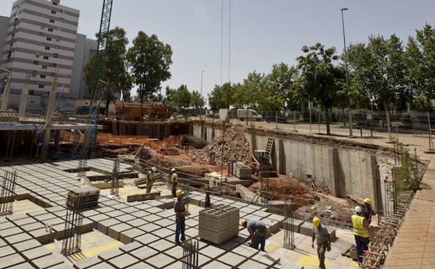 El Perú. Placonsa construye 48 viviendas e el Perú, junto a la avenida del Ferrocarril