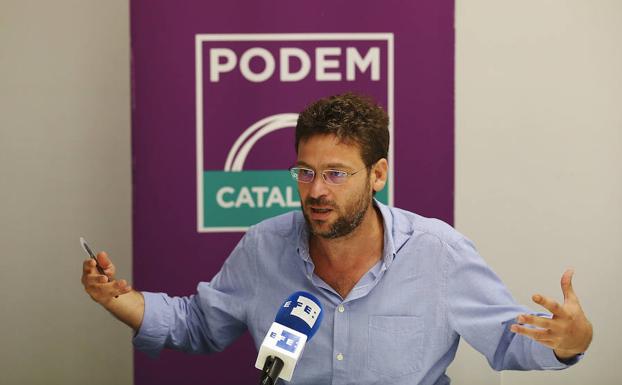 El secretario general de Podemos en Cataluña, Albano Dante Fachin.