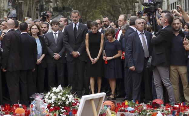 Los Reyes, al lado de las víctimas en Cataluña.