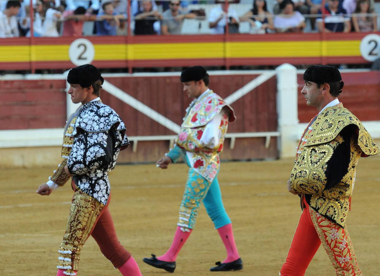 Ponce, Ferrera y El Juli salieron a hombros en la tarde del sábado 2 de septiembre en Mérida.