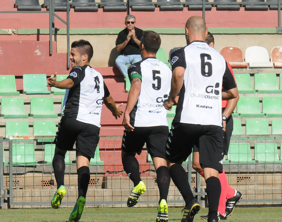 Contundente victoria por 0-4 en el Estadio Romano