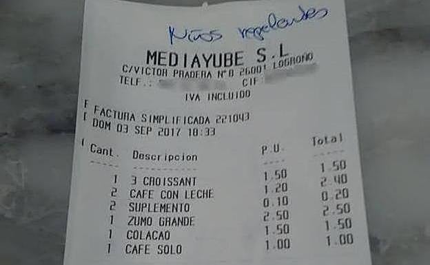 «Niños repelentes»: el mensaje que una familia encontró cuando pidió la cuenta en un bar