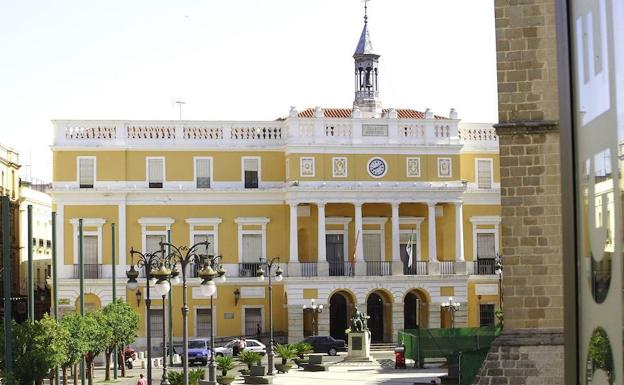 CSIF solicita el pago de la carrera profesional a los interinos e indefinidos del Ayuntamiento de Badajoz
