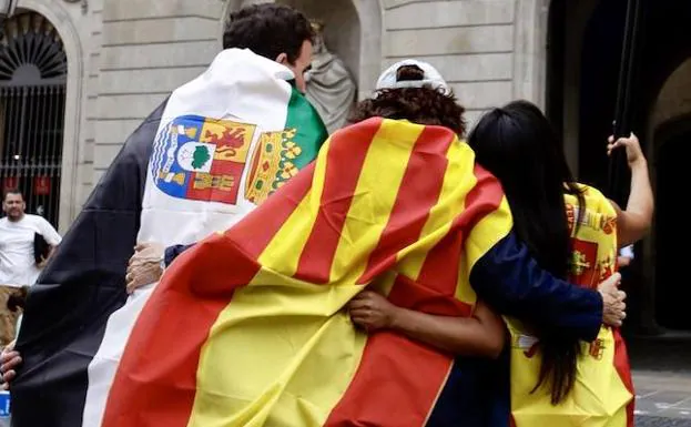 La reacción de una estadounidense al descubrir que en Barcelona hablan  catalán: ¿Hay más de