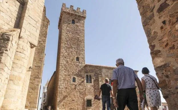 La Torre de las Cigüeñas será visitable antes de final de año, de lunes a domingo