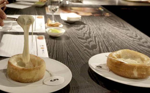 La quesería Iberqués Extremadura gana el premio a la mejor Torta del Casar
