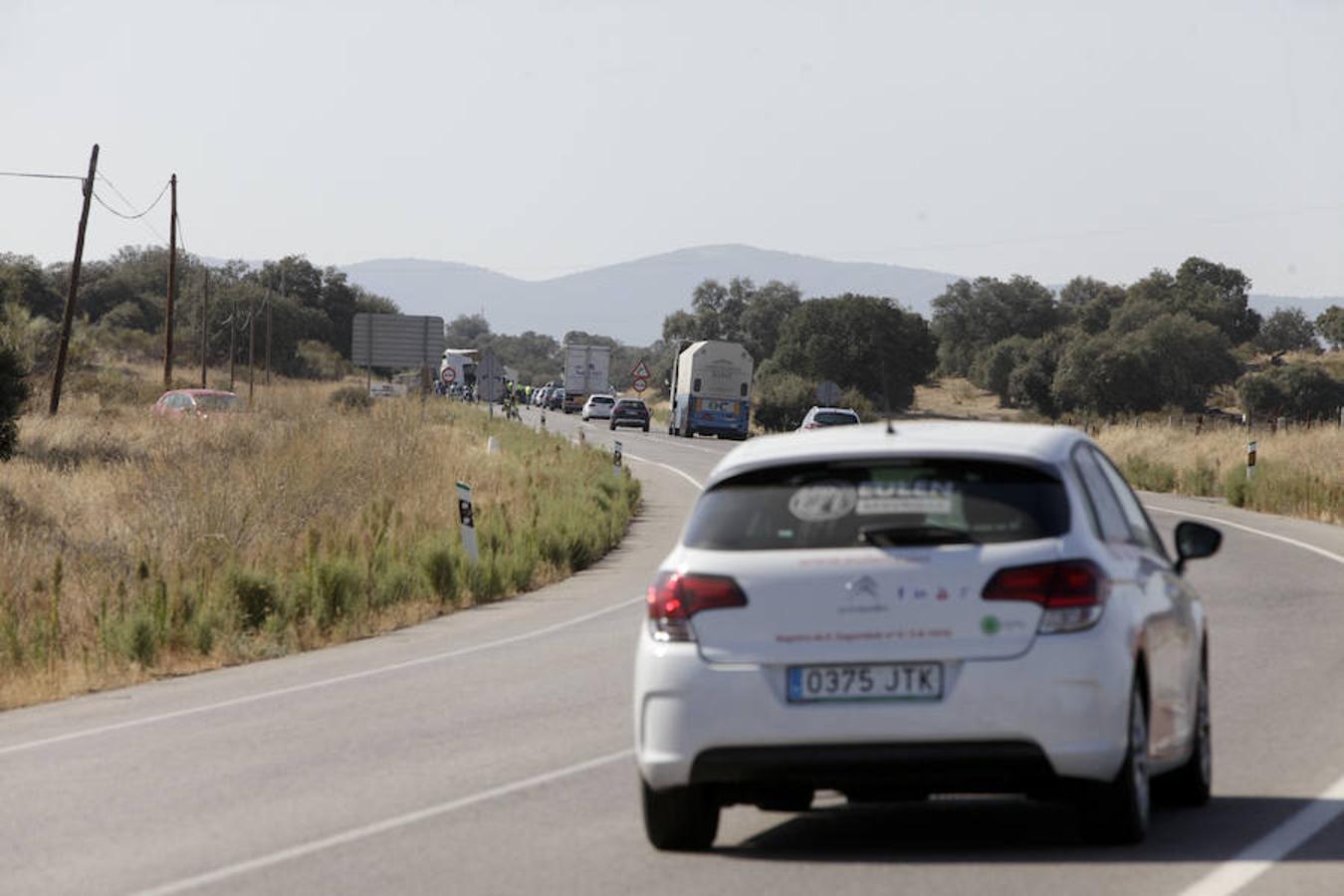 El suceso ha tenido lugar en la Ex-100, carretera que une Cáceres con Badajoz