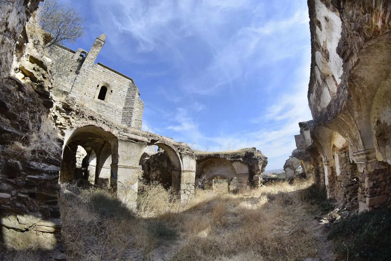 La Junta y tres organizaciones ultiman un plan para restaurar el convento de San Antonio en Garrovillas