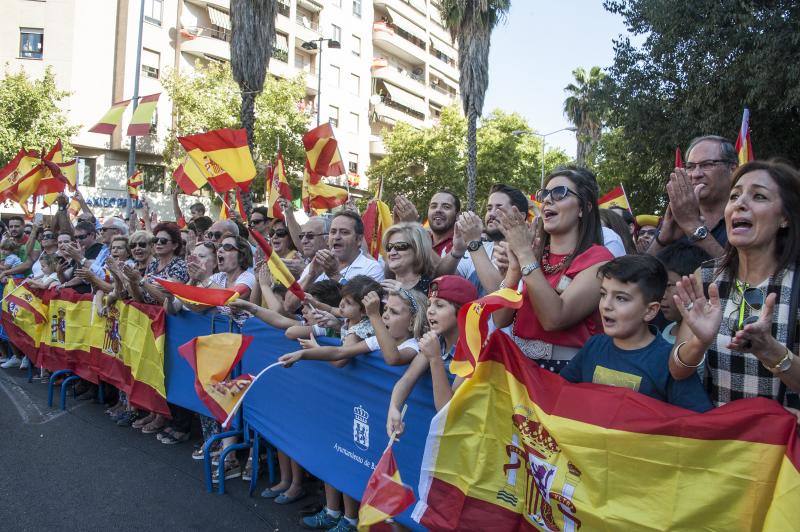 Badajoz ha celebrado este sábado el Día de la Hispanidad con un izado de bandera, un homenaje a quienes dieron su vida por España y un desfile