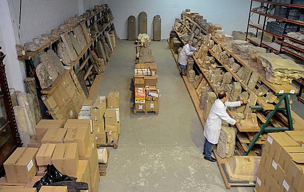 Almacén del Museo Arqueológico de Badajoz. :: HOY