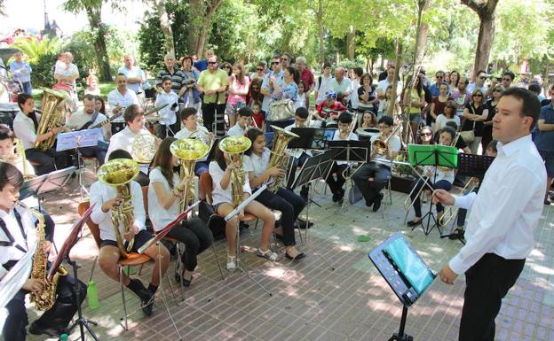 'Música en la Calle' llega este sábado a seis ciudades con conciertos simultáneos