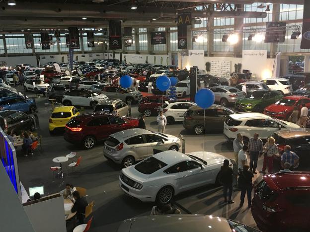 24 marcas estuvieron presentes en el salón del automóvil. :: HOY