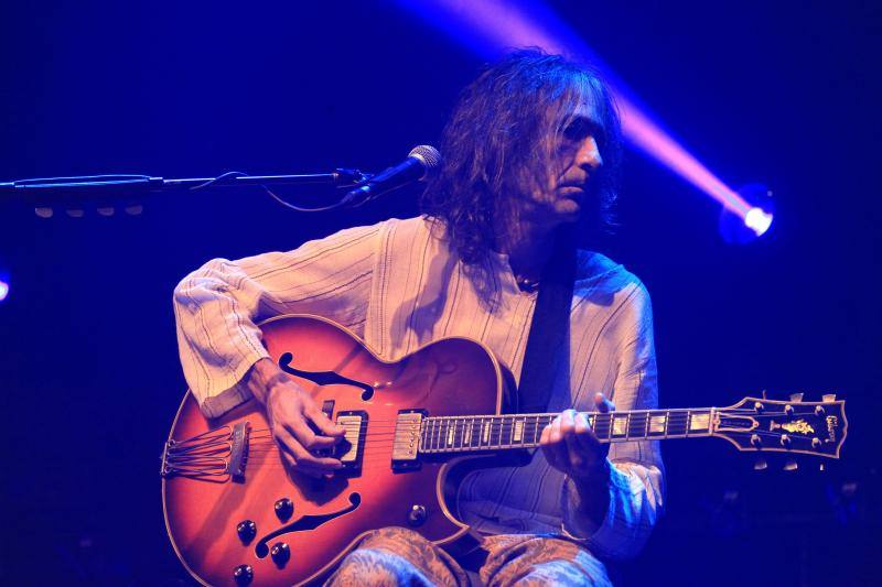 El cantante y compositor vuelve a la capital para presentar su segundo disco en solitario fuera de Extremoduro, 'Destrozares'