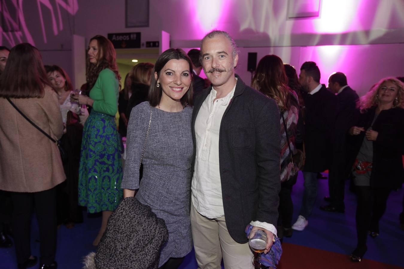 Después de la gala de emprega de premios, todos los invitados puedieron disfrutar de un agradable cóctel.