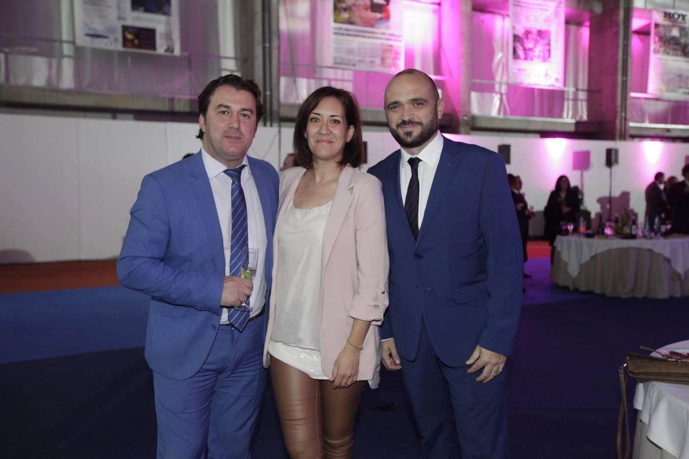 Después de la gala de entrega de premios, todos los invitados pudieron disfrutar de un agradable cóctel.