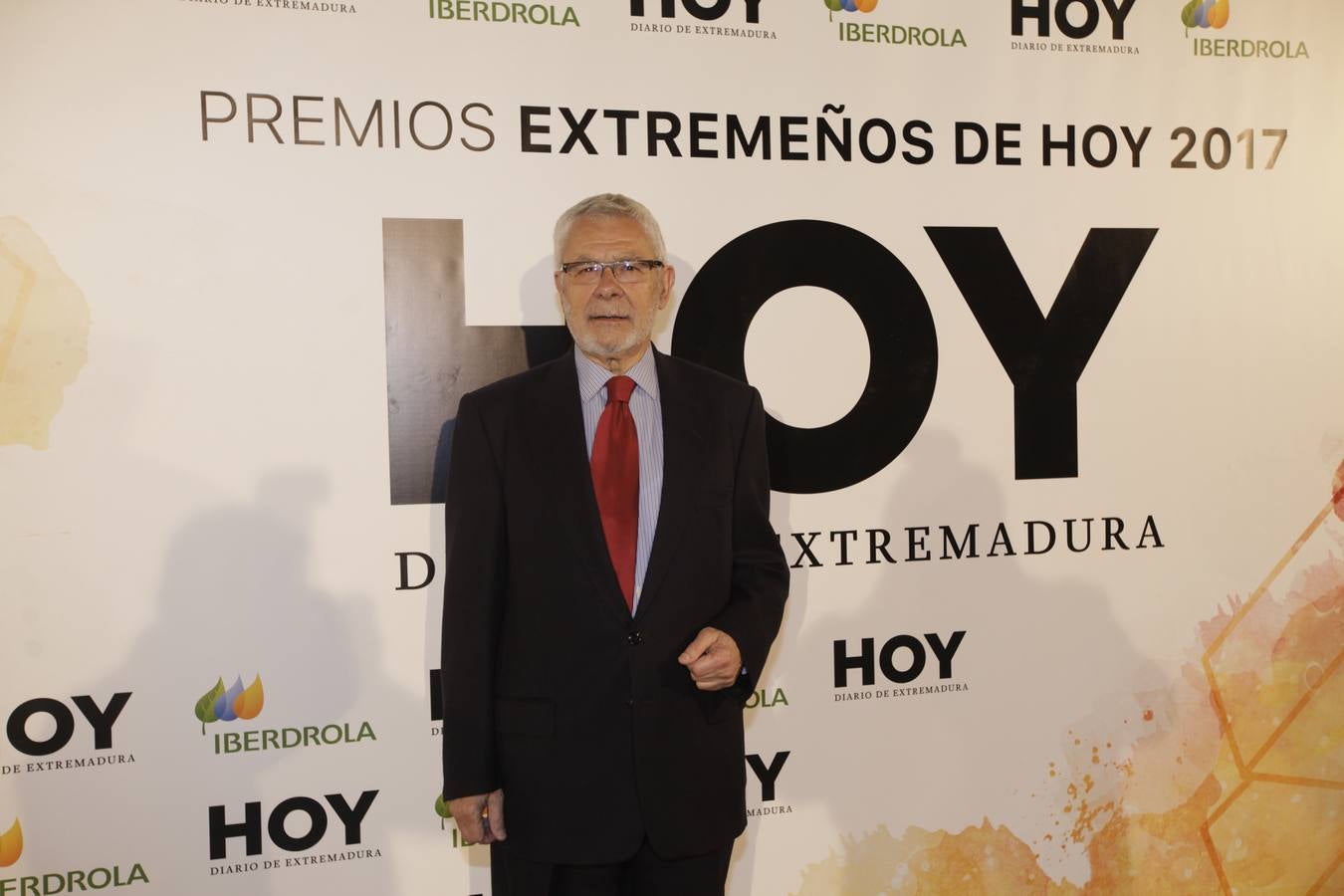 Los invitados que asistieron a la gala de Extremeños de HOY, posaron en el photocall 