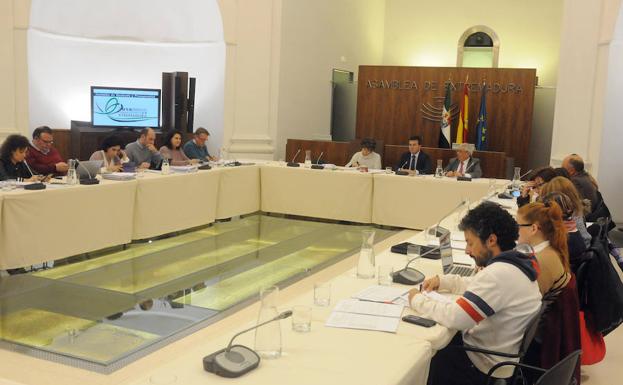 Reunión este lunes de la Comisión de Hacienda de la Asamblea sobre los Presupuestos 2018.