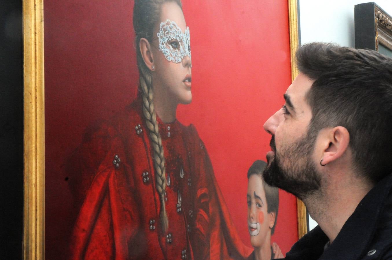 La exposición 'Pasión por la vida' del artista extremeño Enrique Jiménez Carrero, se podrá visitar en el patio noble de la Asamblea hasta el próximo mes de enero de 2018