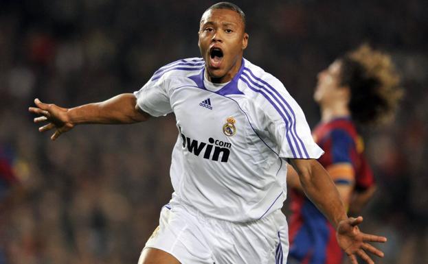 Julio Baptista marcó en el anterior clásico celebrado un 23 de diciembre, pero de 2007. 