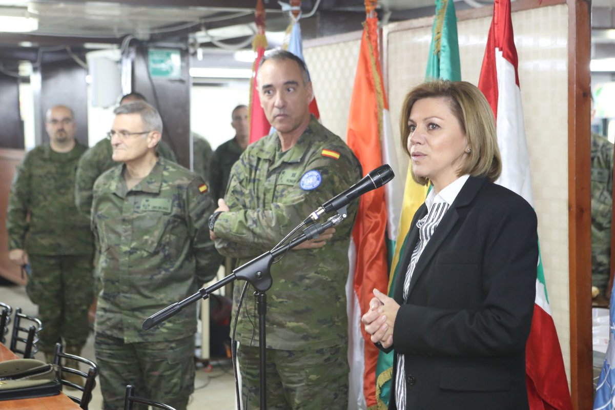 La ministra de Defensa ha dicho en su visita a la base 'Miguel de Cervantes' que "No hay descanso contra quienes quieren terminar con nuestra libertad"