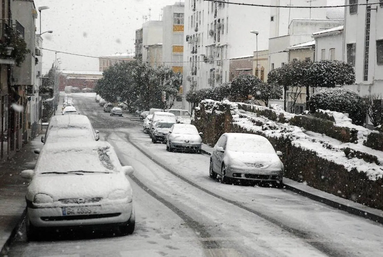 El 10 de enero de 2010 la mayor parte de Extremadura se cubrió de blanco. En la imagen, Mérida.