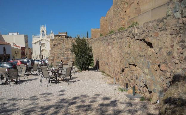 Barbacana de la Alcazaba árabe de Badajoz.