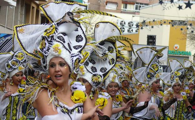 Desfile del Carnaval moralo:: HOY