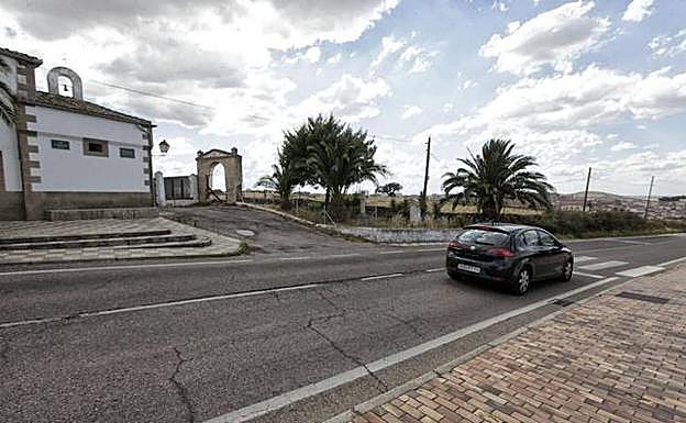 Tramo de la subida de la montaña por el que pasará la Ronda Sureste 
