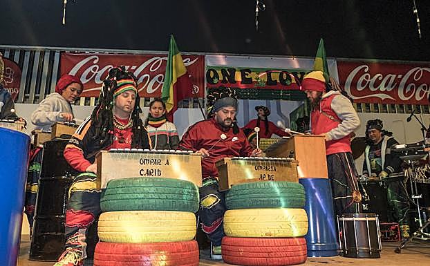 Caribe, durante la tamborada celebrada este viernes en Ifeba.