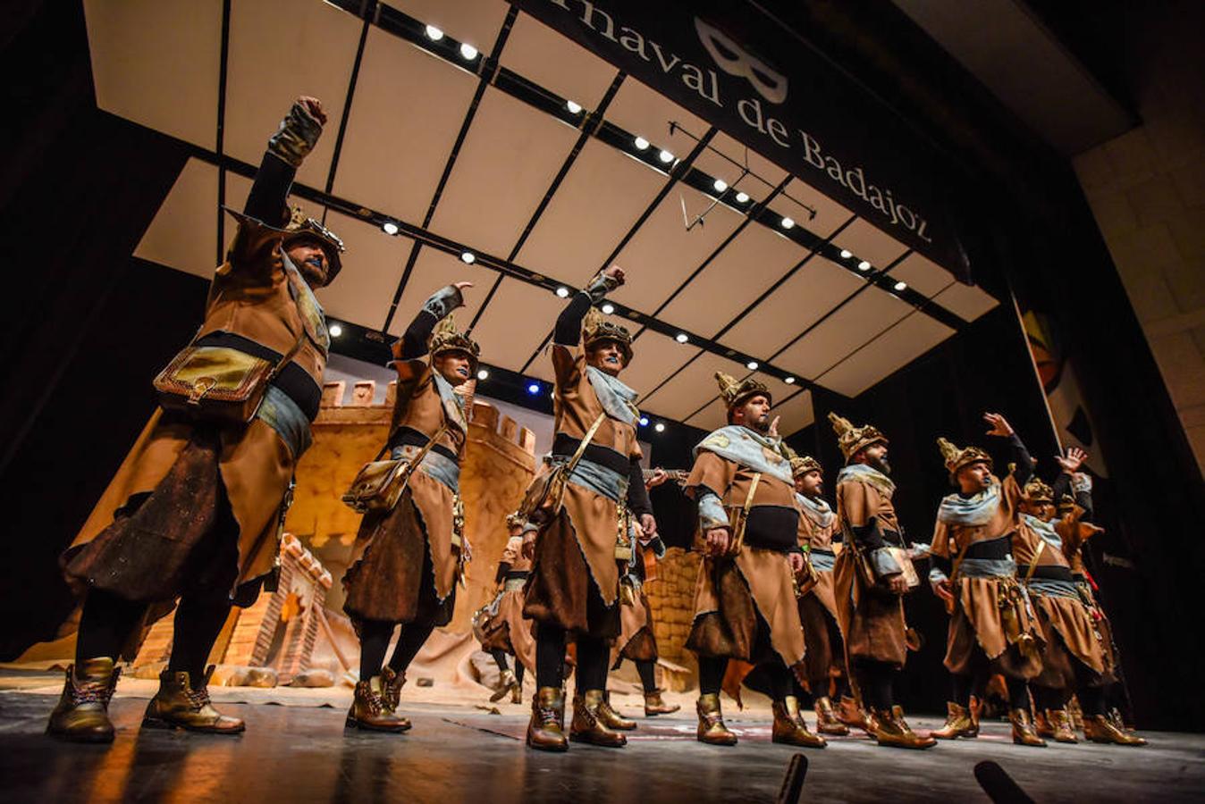 Marwan tiene una actuación correcta con buena música, grandes voces y momentos fuertes de repertorio, como sus pasodobles, pero no hay oro