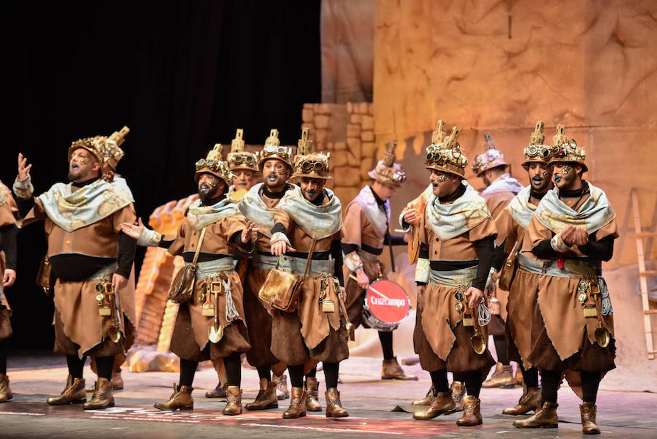 Marwan tiene una actuación correcta con buena música, grandes voces y momentos fuertes de repertorio, como sus pasodobles, pero no hay oro