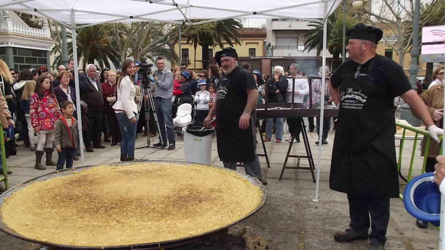 Tortilla gigante que se elaboró en 2014 en Villanueva de la Serena