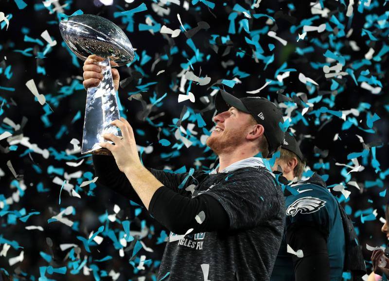 El equipo de Filadelfia se impone a los Patriots en el US Bank Stadium de Minneapolis (33-41) y conquista su primer trofeo Vince Lombardi, con el quarterback Nick Foles como MVP. 