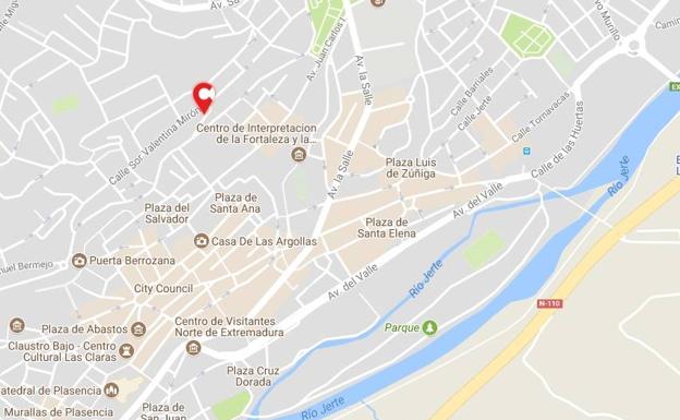 La calle Hernando de Monroy de Plasencia estará cortada un mes por obras de renovación de colectores