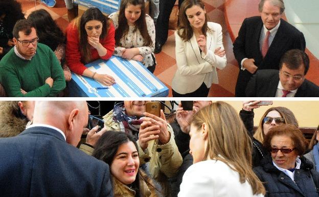 Arriba, la reina junto a Vara y jóvenes que participaron en el taller. Abajo, recibe los regalos de Nuria Delgado. :: 
