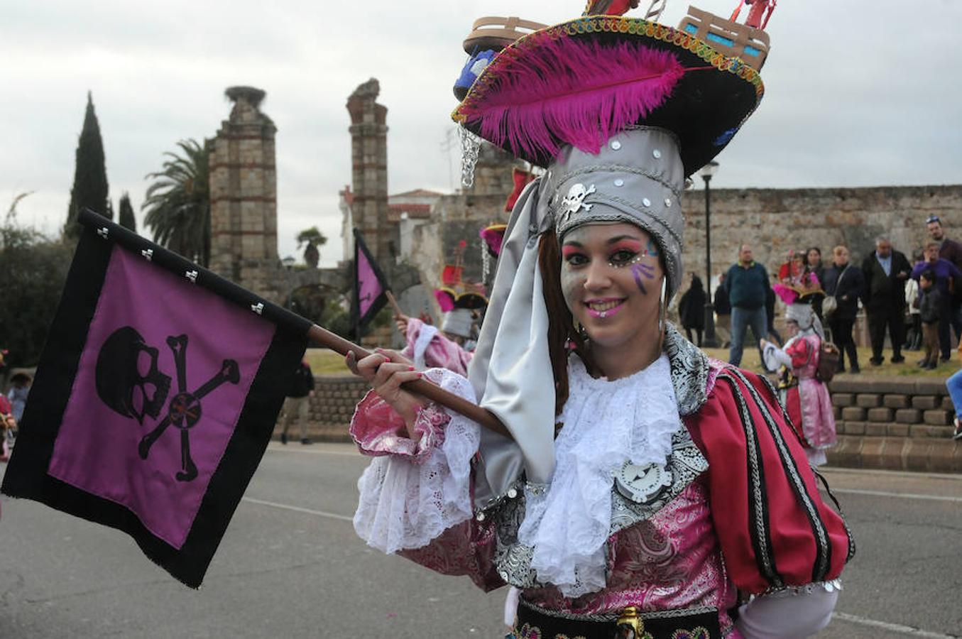 Las agrupaciones que participaron en el pasacalles de Mérida