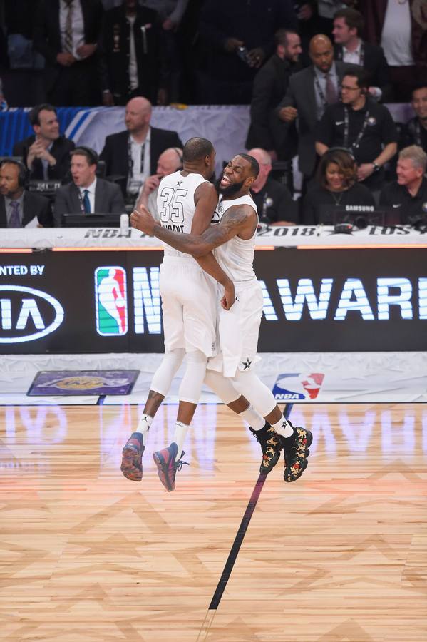 Las mejores imágenes del All Star de la NBA en el que LeBron James ha sido elegido el MVP.