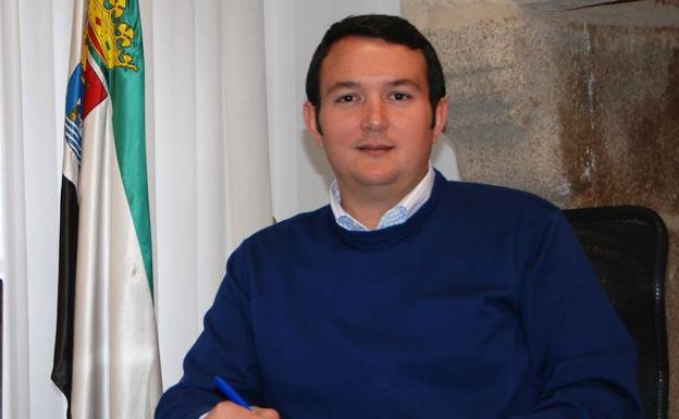 Francisco Buenavista, presidente de la Fempex y alcalde de Hornachos::HOY