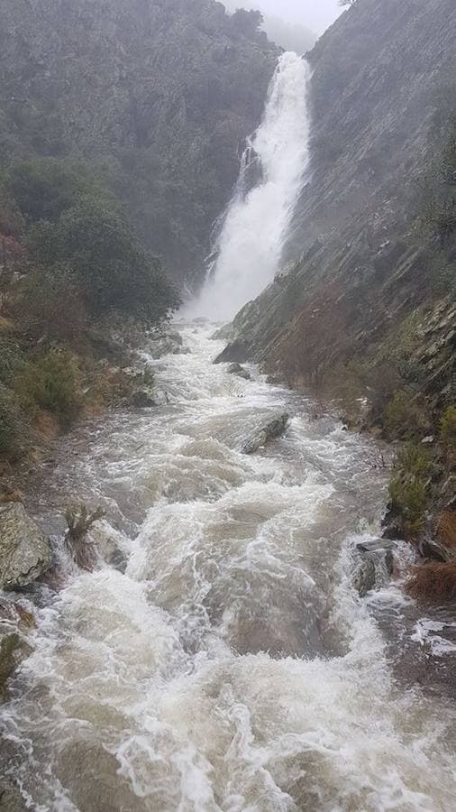 El Chorritero, ubicado en la localidad de Ovejuela en la comarca de Las Hurdes. Fotos del jueves 1 de marzo. 